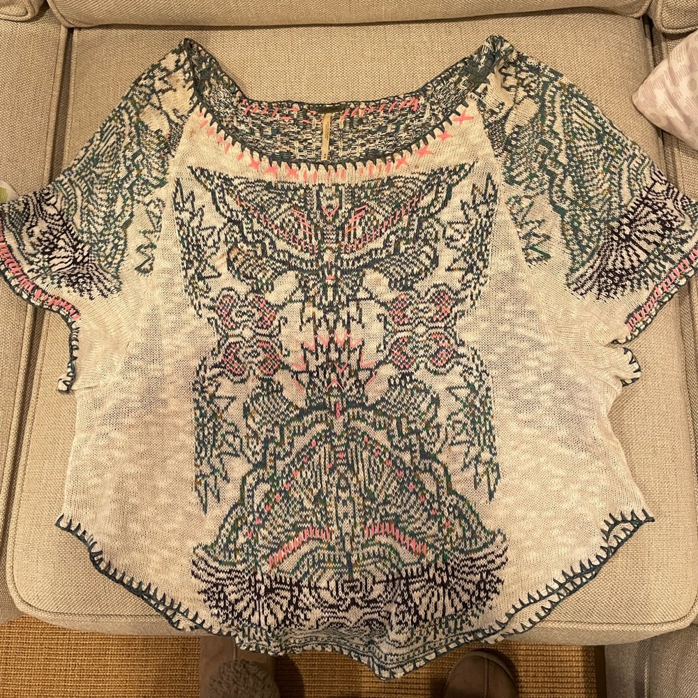 Beautiful Free People sweater top